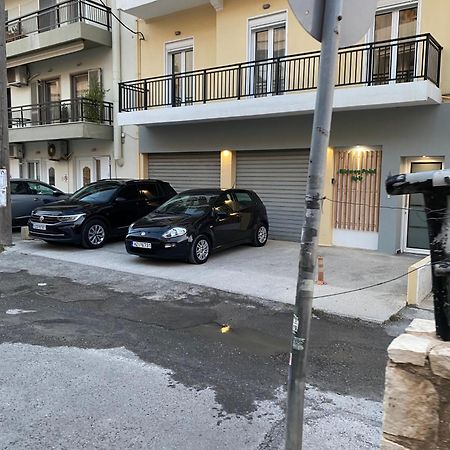 Midway Point Apts Heraklion  Exterior photo